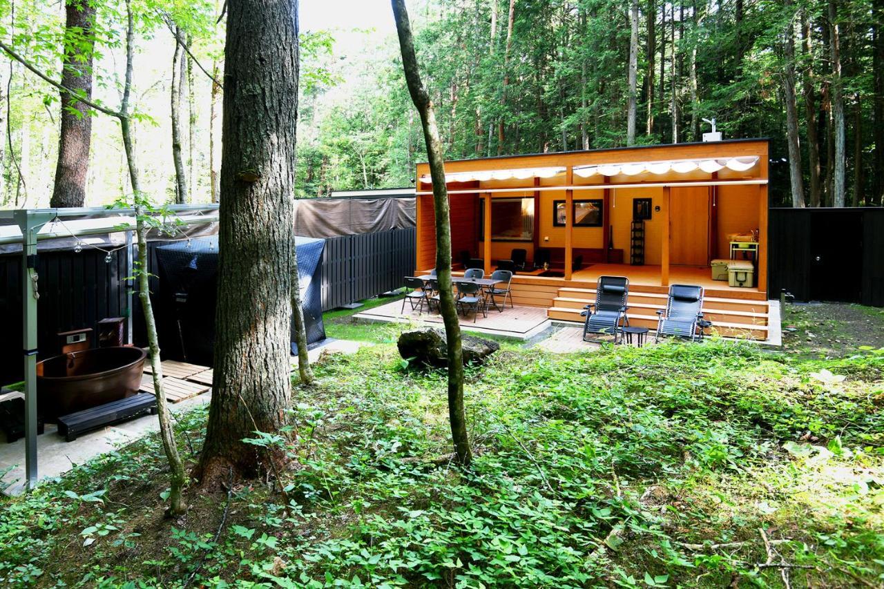 Fuji Fumoto Forest Hotspring ふもとの森温泉 Fujikawaguchiko Exterior foto